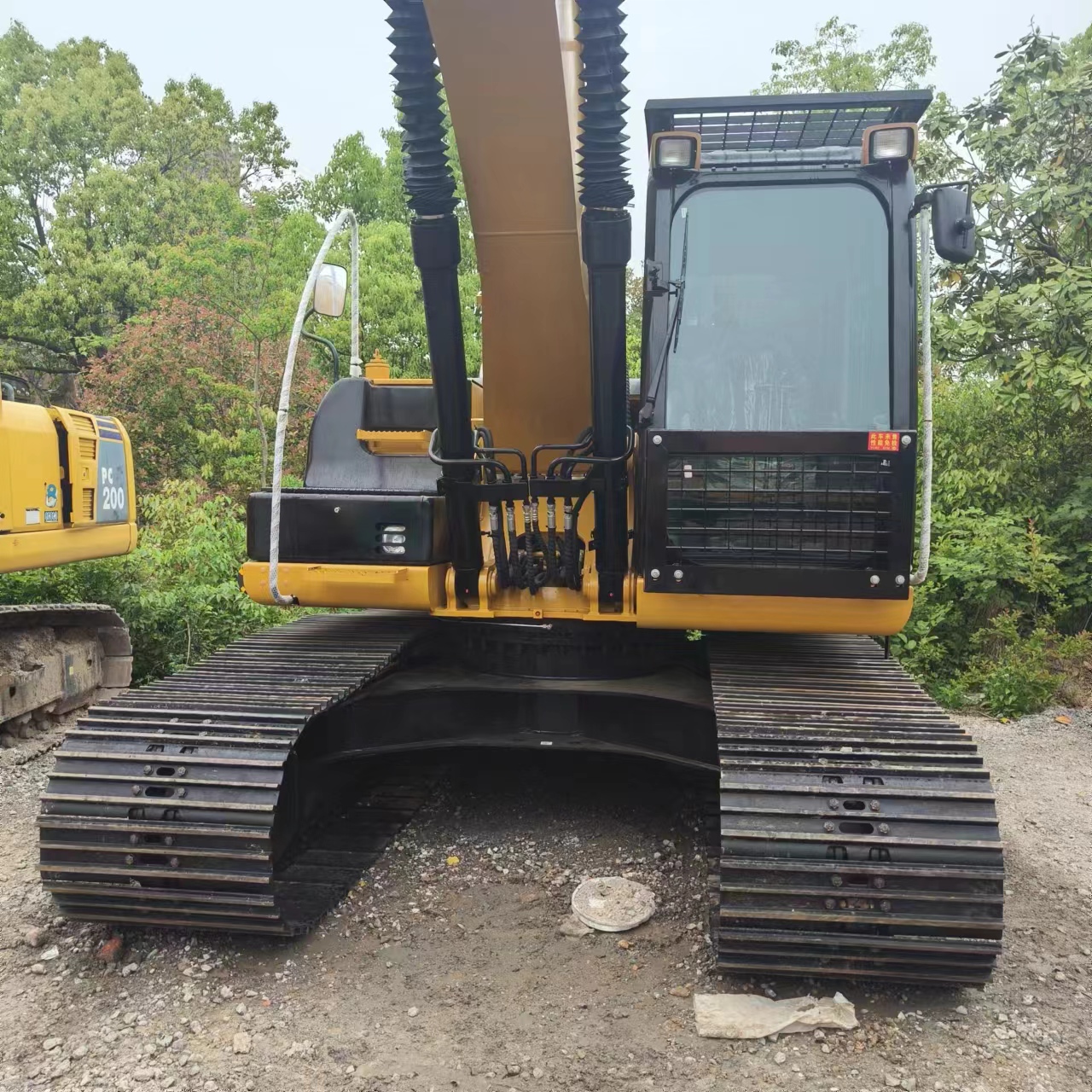 CATERPILLAR 320D2 - Ekskavator perayap: gambar 3 CATERPILLAR 320D2 - Ekskavator perayap: gambar 3
