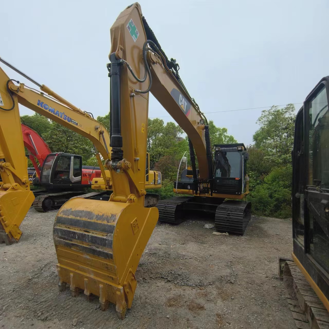 CATERPILLAR 320D2 - Ekskavator perayap: gambar 2 CATERPILLAR 320D2 - Ekskavator perayap: gambar 2