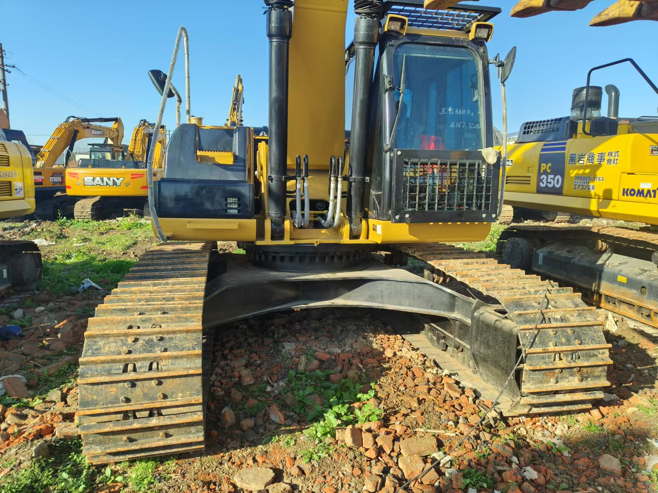 Ekskavator perayap CATERPILLAR 330D: gambar 21