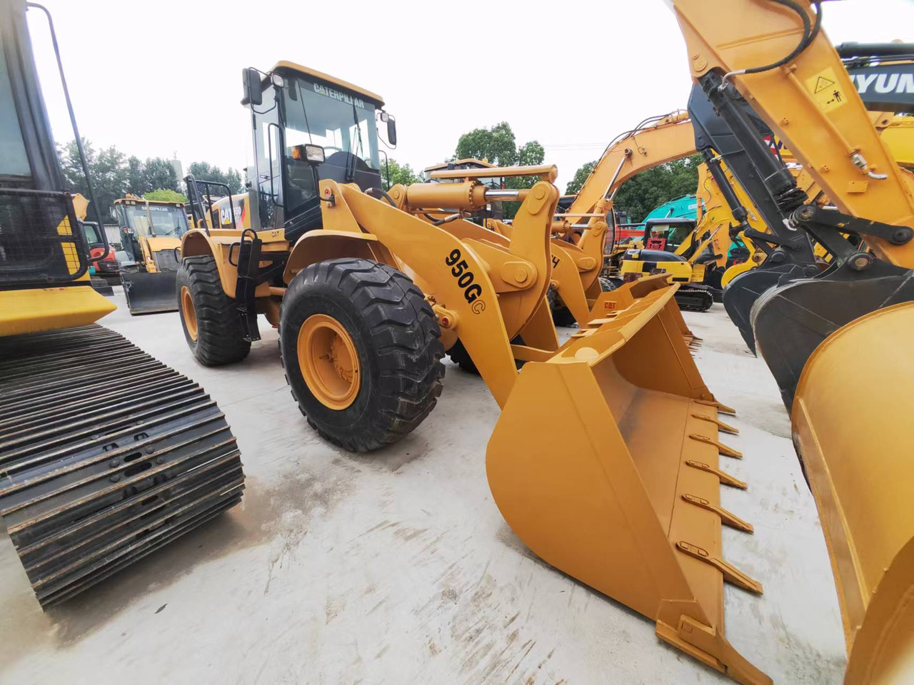 CATERPILLAR 950GC - Wheel loader: gambar 4 CATERPILLAR 950GC - Wheel loader: gambar 4