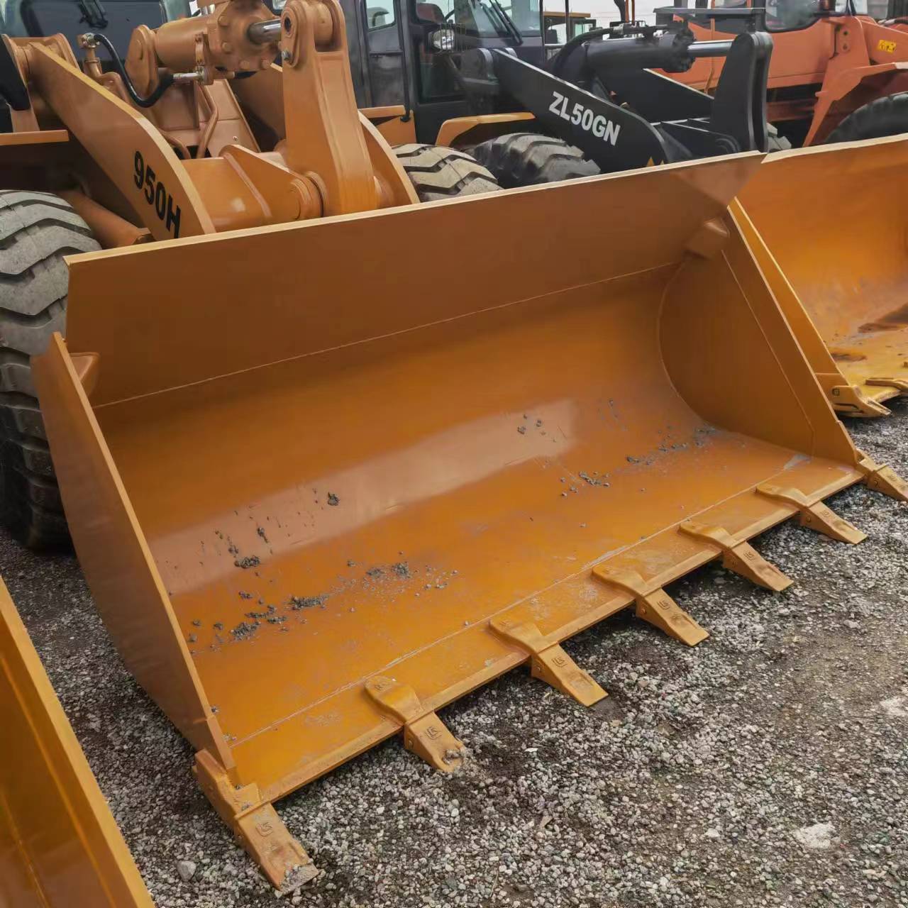 CATERPILLAR 950H - Wheel loader: gambar 4 CATERPILLAR 950H - Wheel loader: gambar 4