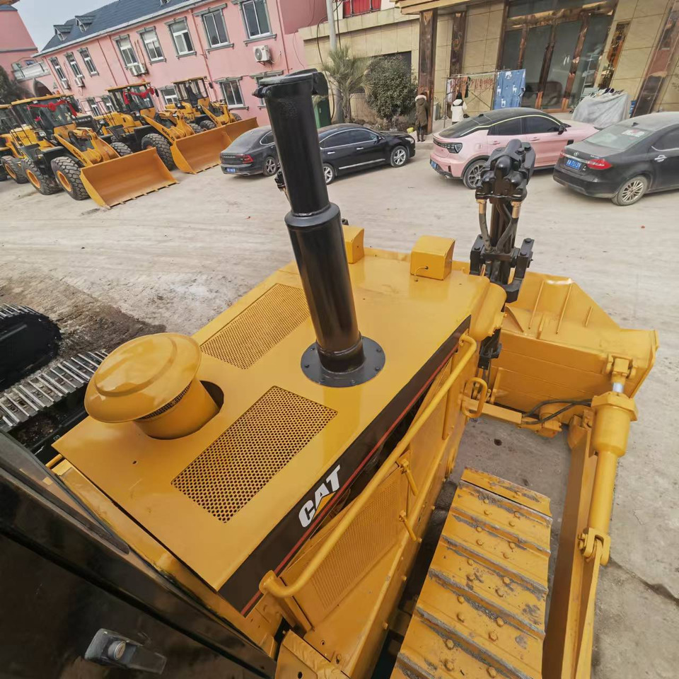 CATERPILLAR D8R - Bulldozer: gambar 5 CATERPILLAR D8R - Bulldozer: gambar 5