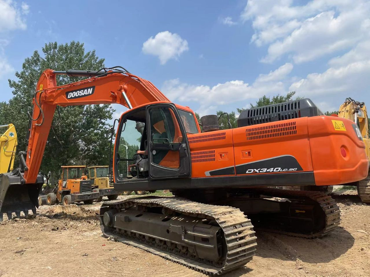 DOOSAN DX340 - Ekskavator perayap: gambar 4 DOOSAN DX340 - Ekskavator perayap: gambar 4
