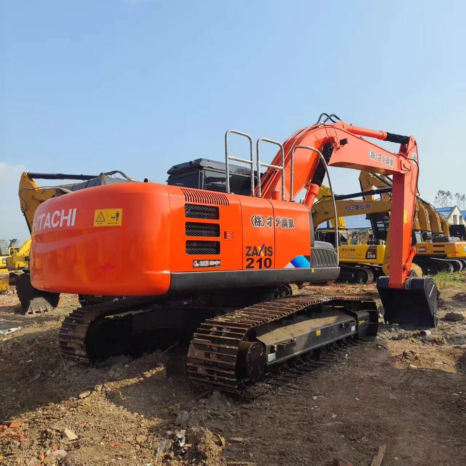 HITACHI ZX210 - Ekskavator perayap: gambar 1 HITACHI ZX210 - Ekskavator perayap: gambar 1
