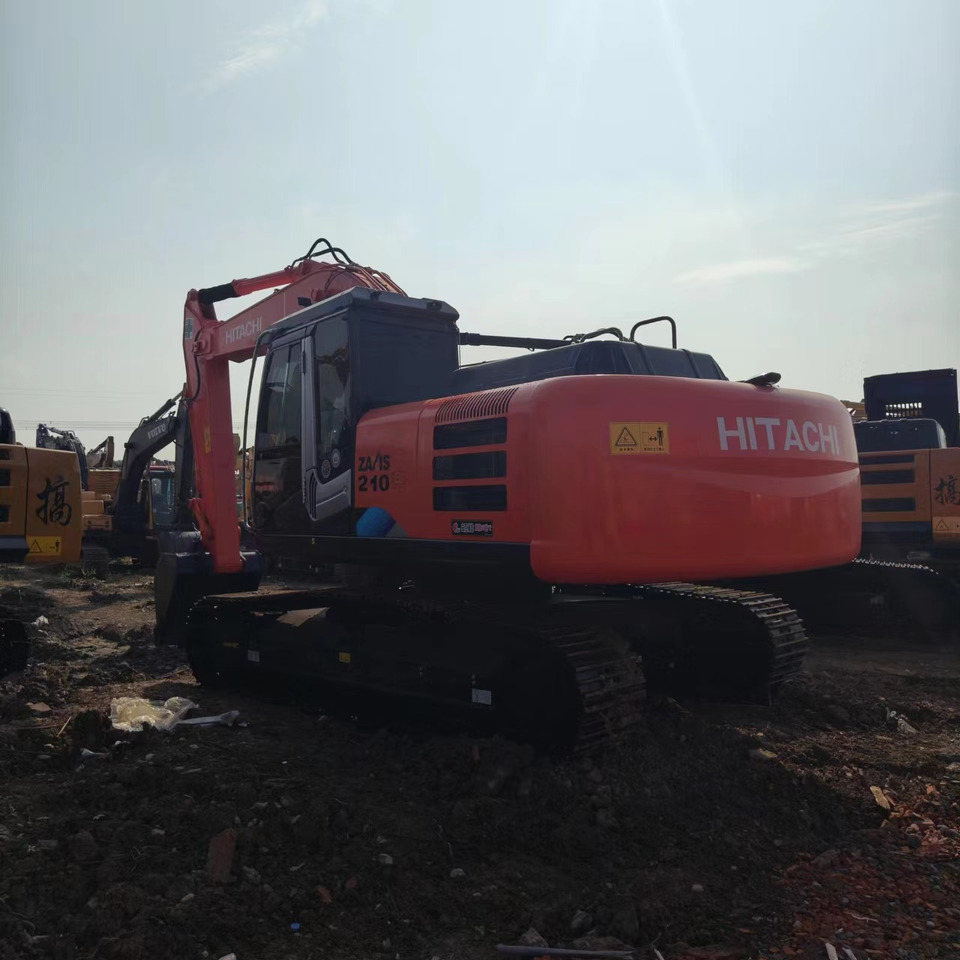 HITACHI ZX210 - Ekskavator perayap: gambar 4 HITACHI ZX210 - Ekskavator perayap: gambar 4