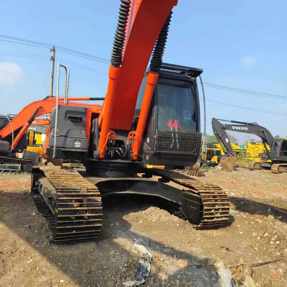 HITACHI ZX210 - Ekskavator perayap: gambar 3 HITACHI ZX210 - Ekskavator perayap: gambar 3