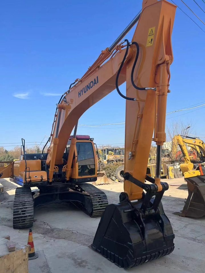 Hyundai 305 - Ekskavator perayap: gambar 3 Hyundai 305 - Ekskavator perayap: gambar 3