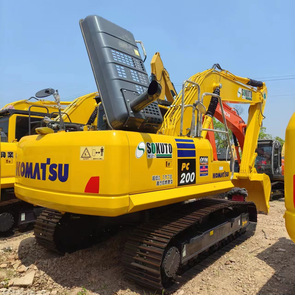 KOMATSU PC200-8MO - Ekskavator perayap: gambar 4 KOMATSU PC200-8MO - Ekskavator perayap: gambar 4