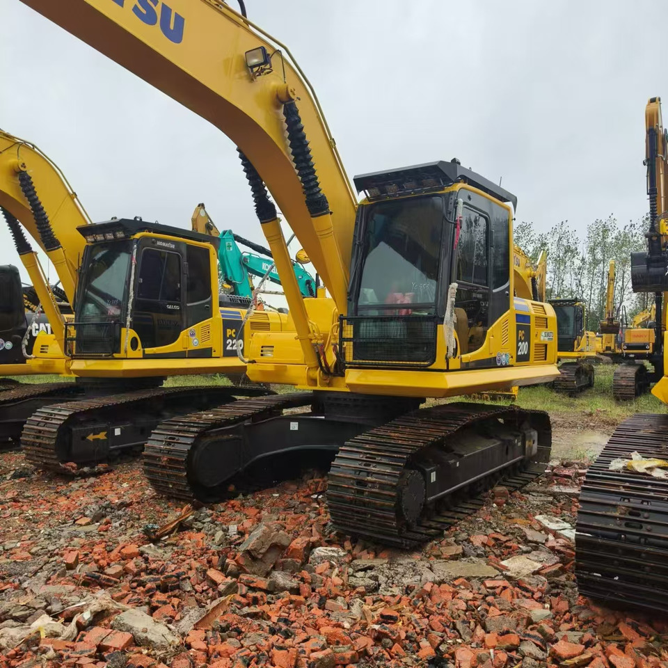 KOMATSU PC200 - Ekskavator perayap: gambar 2 KOMATSU PC200 - Ekskavator perayap: gambar 2