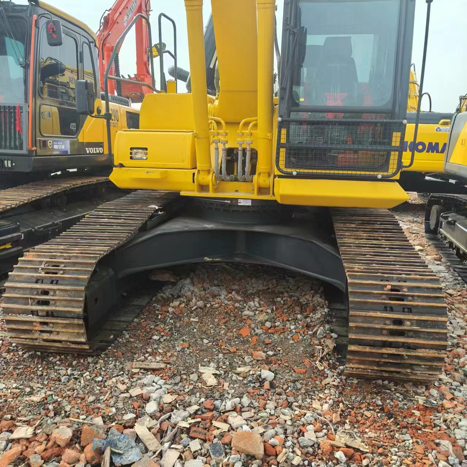 KOMATSU PC210LC - Ekskavator perayap: gambar 5 KOMATSU PC210LC - Ekskavator perayap: gambar 5