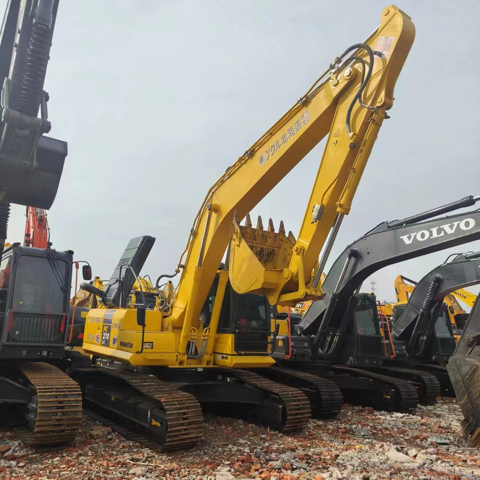 KOMATSU PC210LC - Ekskavator perayap: gambar 1 KOMATSU PC210LC - Ekskavator perayap: gambar 1