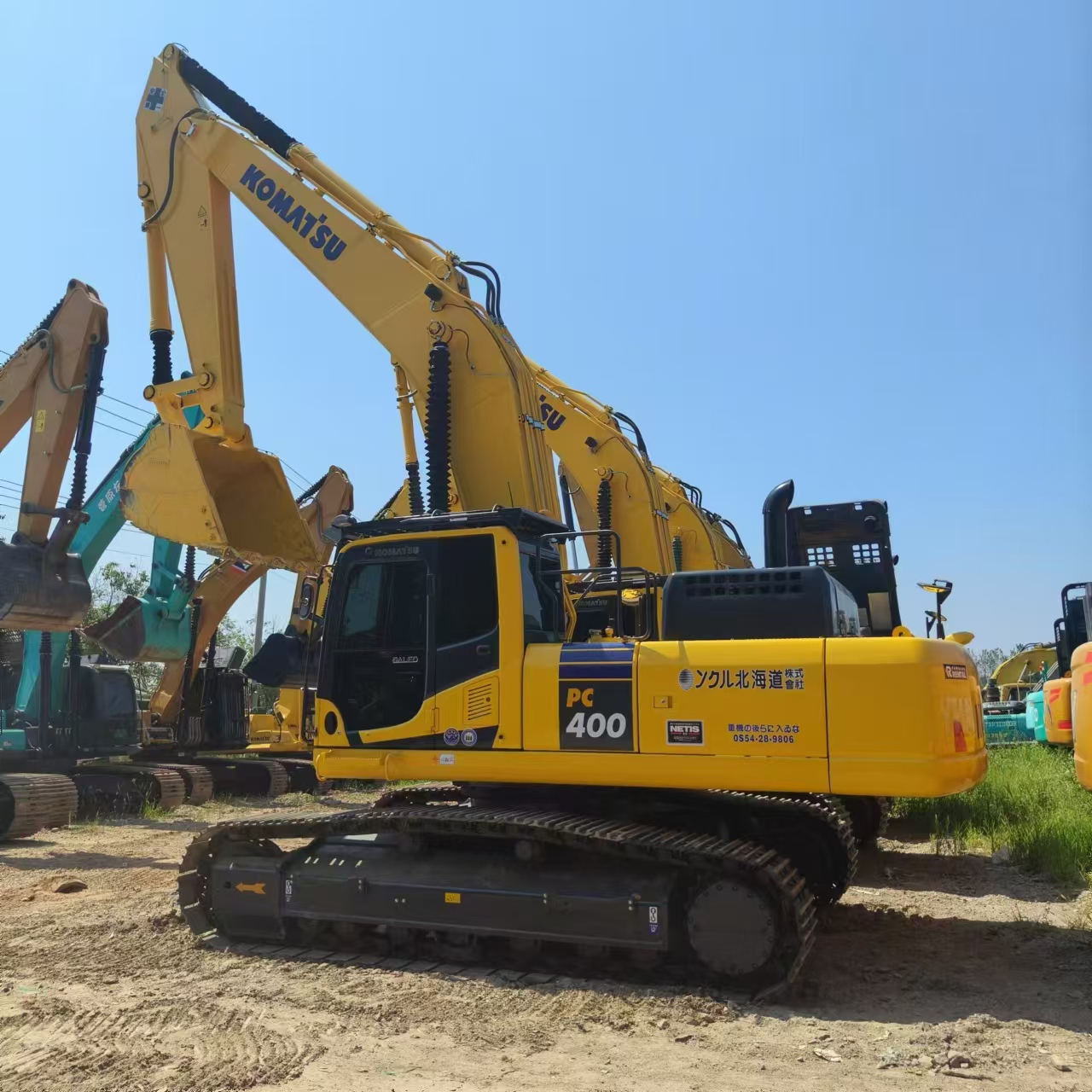 KOMATSU PC400 - Ekskavator perayap: gambar 1 KOMATSU PC400 - Ekskavator perayap: gambar 1