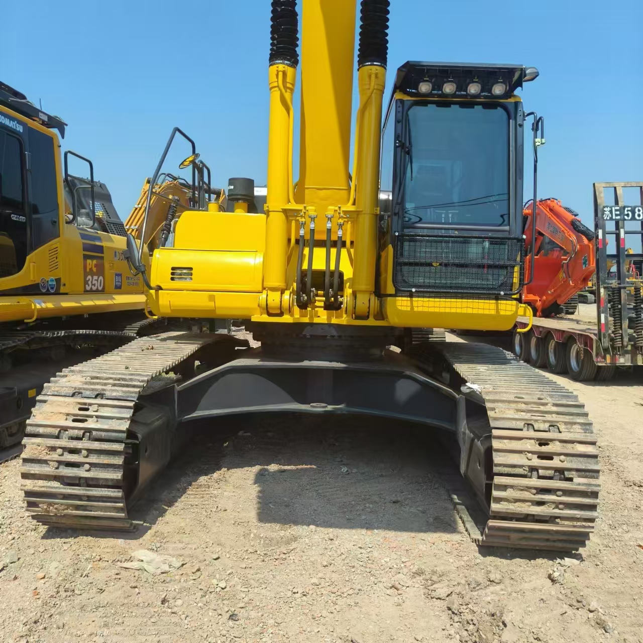 KOMATSU PC400 - Ekskavator perayap: gambar 4 KOMATSU PC400 - Ekskavator perayap: gambar 4