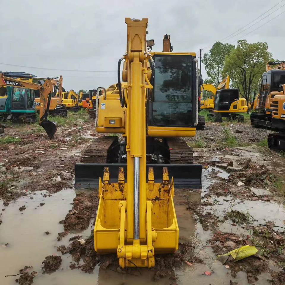 KOMATSU PC60-7 - Ekskavator perayap: gambar 3 KOMATSU PC60-7 - Ekskavator perayap: gambar 3
