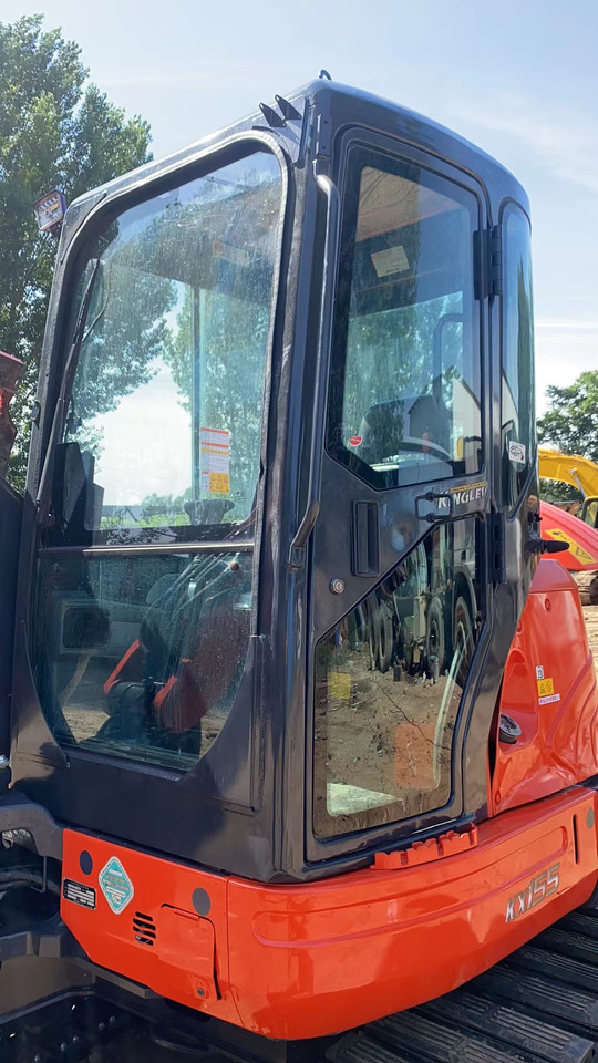 Ekskavator mini KUBOTA KX155: gambar 11