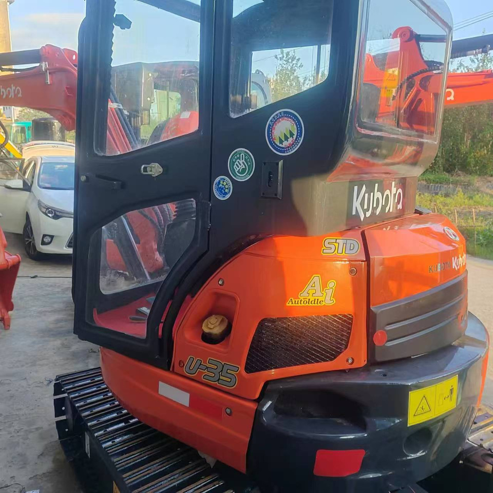 Ekskavator mini KUBOTA U35: gambar 7 Ekskavator mini KUBOTA U35: gambar 7