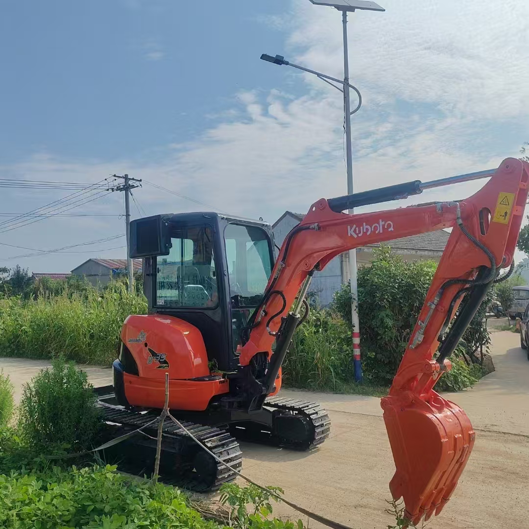 KUBOTA U35 - Ekskavator mini: gambar 3 KUBOTA U35 - Ekskavator mini: gambar 3