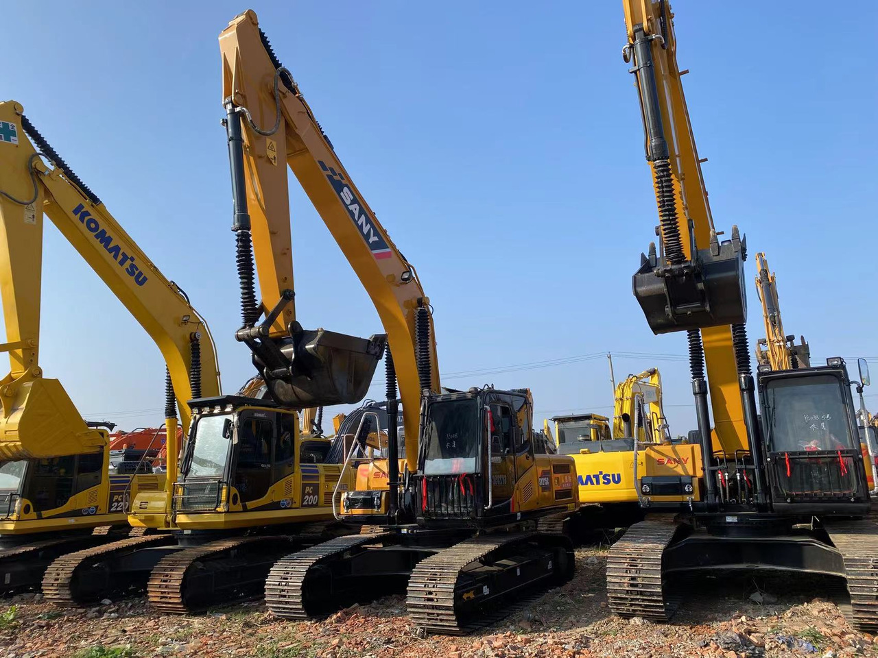 SANY SY215 - Ekskavator perayap: gambar 2 SANY SY215 - Ekskavator perayap: gambar 2