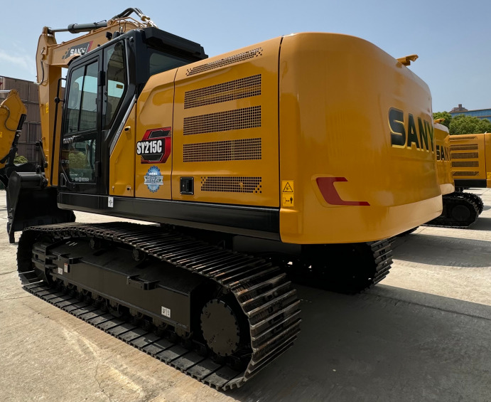 SANY SY215C - Ekskavator perayap: gambar 4 SANY SY215C - Ekskavator perayap: gambar 4