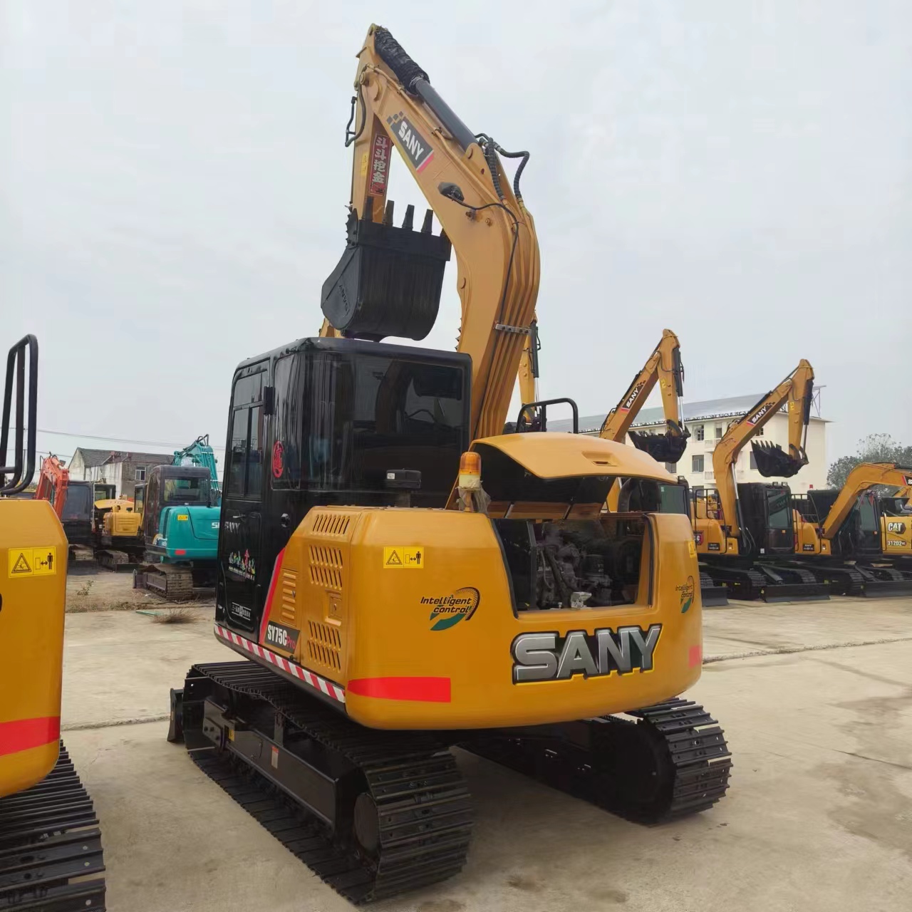 SANY SY75C - Ekskavator mini: gambar 5 SANY SY75C - Ekskavator mini: gambar 5