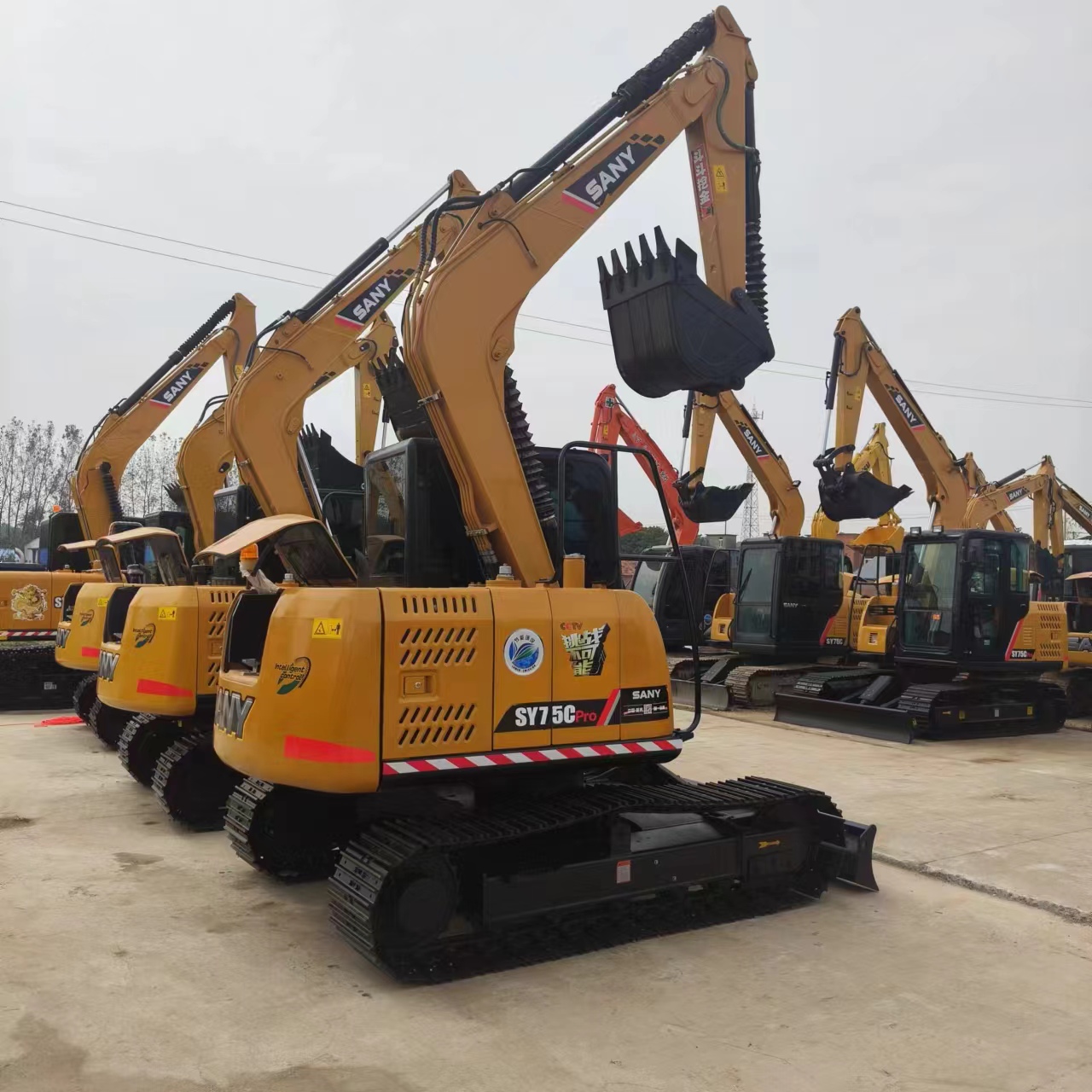 SANY SY75C - Ekskavator mini: gambar 3 SANY SY75C - Ekskavator mini: gambar 3