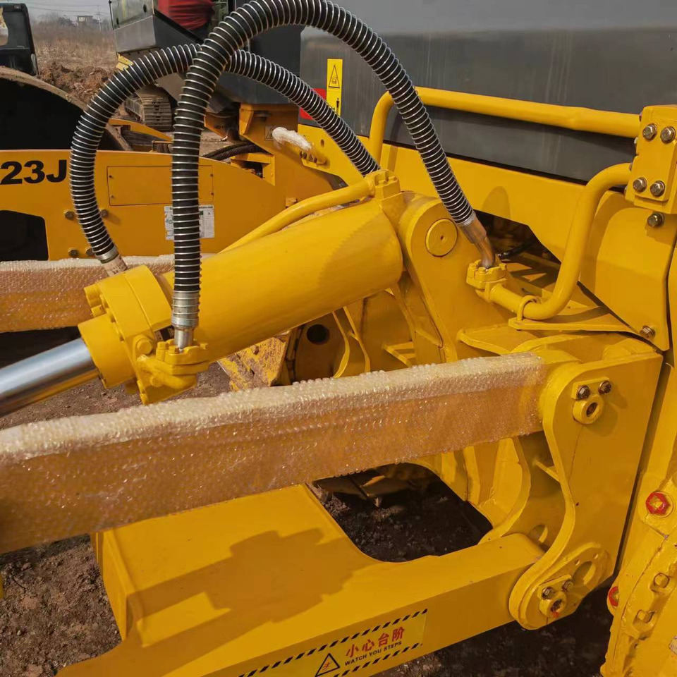 Bulldozer SHANTUI SD16: gambar 16