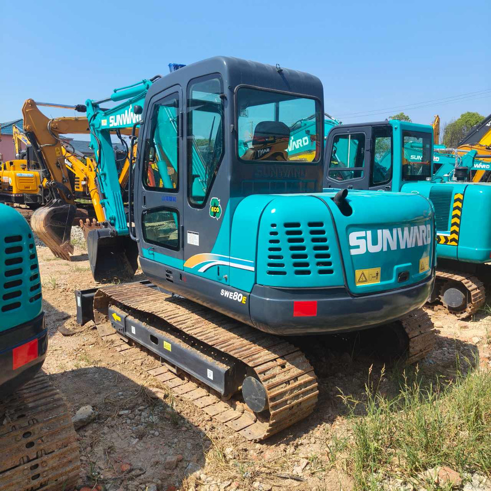 SUNWARD SWE 80E - Ekskavator perayap: gambar 5 SUNWARD SWE 80E - Ekskavator perayap: gambar 5