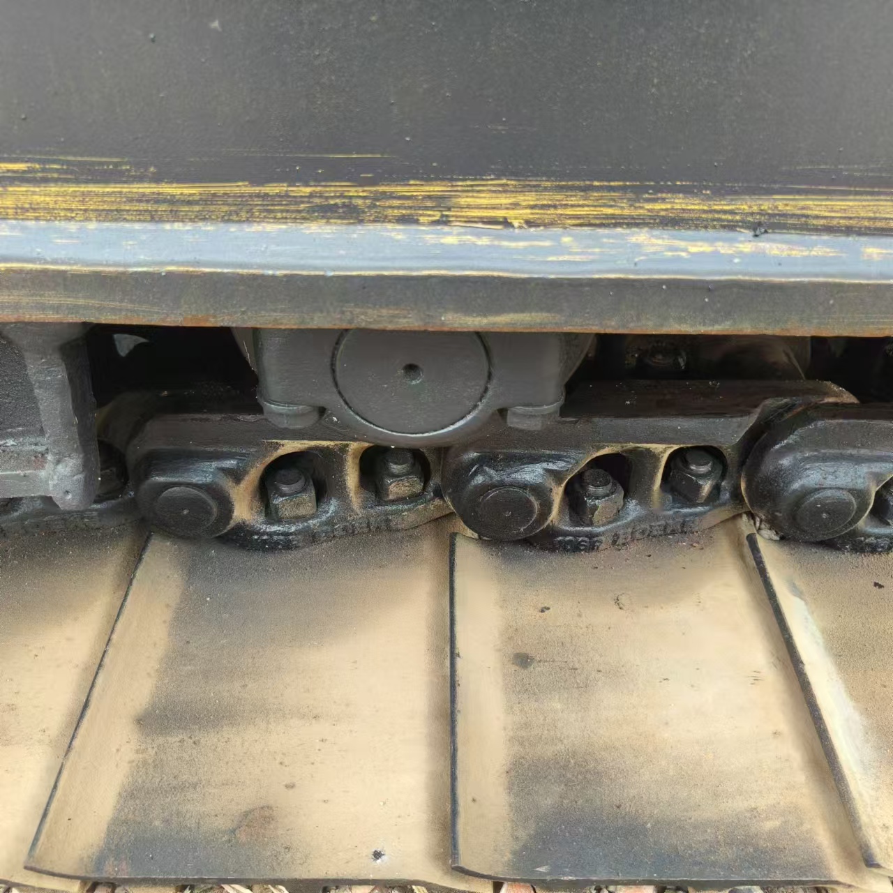 VOLVO EC240 - Ekskavator perayap: gambar 5 VOLVO EC240 - Ekskavator perayap: gambar 5