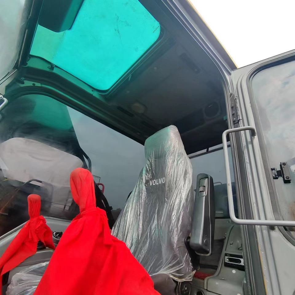 VOLVO EC240 - Ekskavator perayap: gambar 2 VOLVO EC240 - Ekskavator perayap: gambar 2