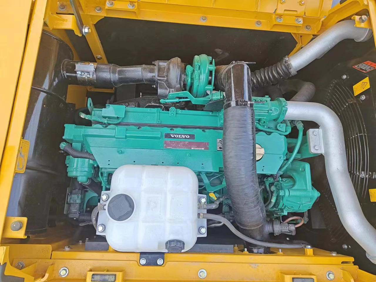 VOLVO EC300 - Ekskavator perayap: gambar 5 VOLVO EC300 - Ekskavator perayap: gambar 5