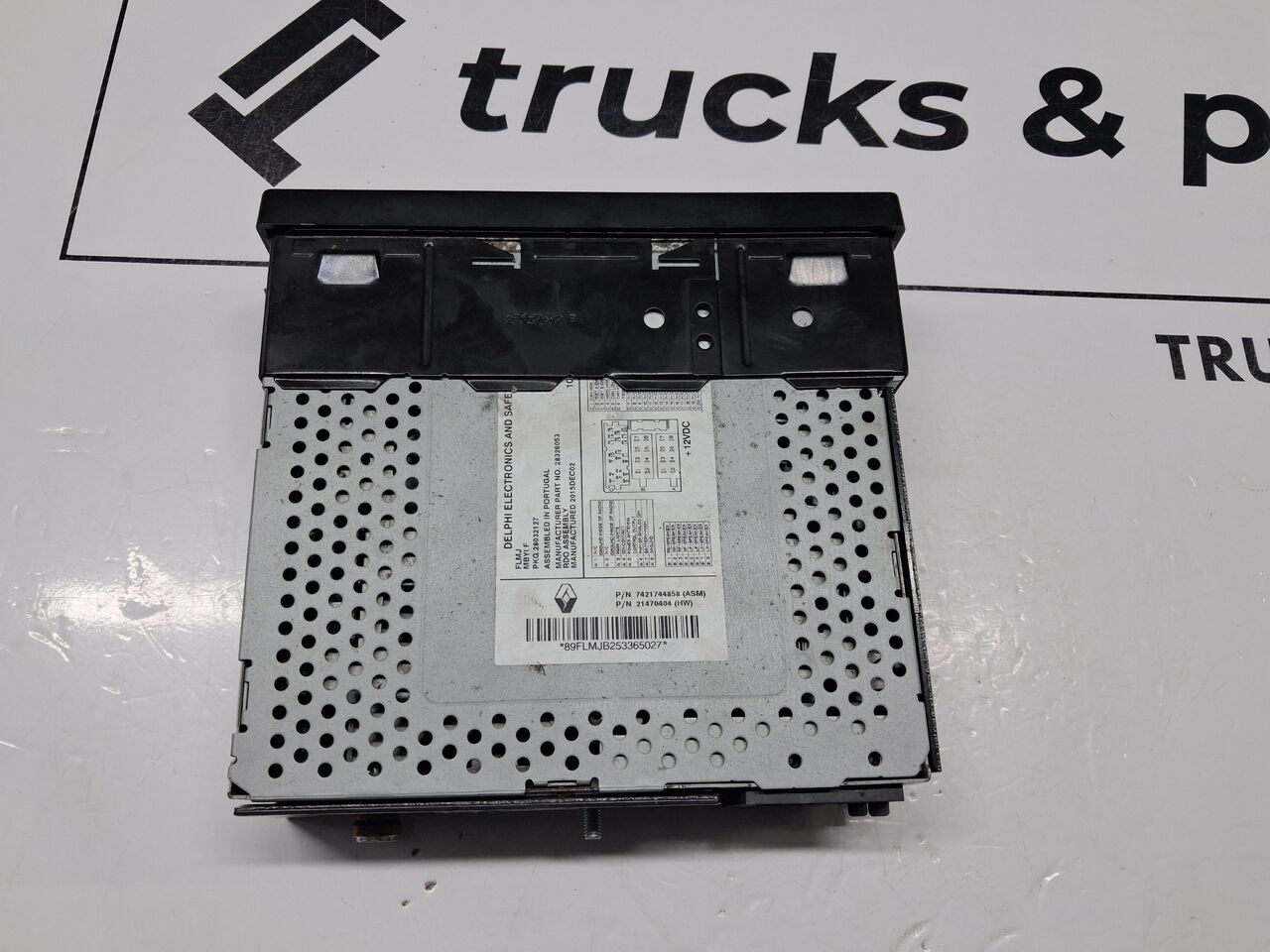 DELPHI RADIO DELPHI RADIOODTWARZACZ CD 12V RENAULT GAMA D ORYGINAŁ - Kabin dan interior untuk Truk: gambar 3 DELPHI RADIO DELPHI RADIOODTWARZACZ CD 12V RENAULT GAMA D ORYGINAŁ - Kabin dan interior untuk Truk: gambar 3