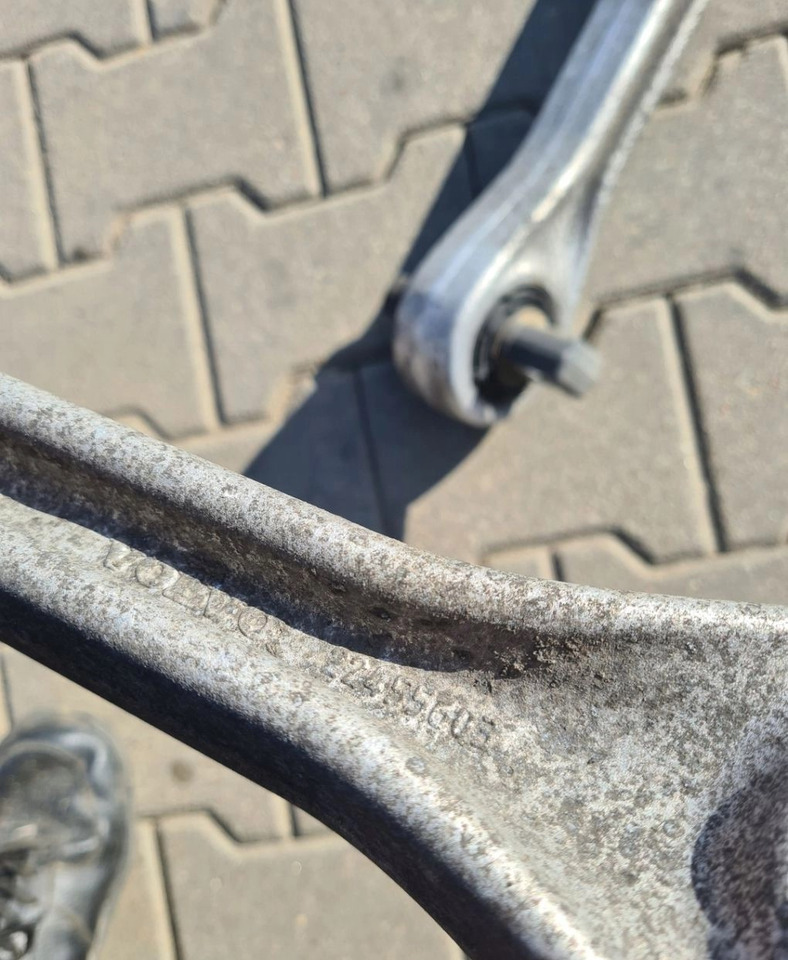 DRĄŻEK REAKCYJNY STABILIZACYJNY VOLVO FH 4 FM 4 FH 5 FM 5 ORYGINAŁ 22455603 - Bar anti-gulung: gambar 4 DRĄŻEK REAKCYJNY STABILIZACYJNY VOLVO FH 4 FM 4 FH 5 FM 5 ORYGINAŁ 22455603 - Bar anti-gulung: gambar 4