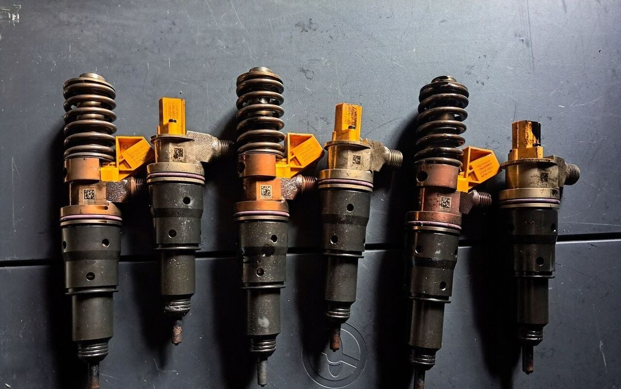 Delphi POMPOWTRYSKIWACZE WTRYSKI VOLVO FM 4 RENAULT GAMA - Injektor untuk Truk: gambar 1 Delphi POMPOWTRYSKIWACZE WTRYSKI VOLVO FM 4 RENAULT GAMA - Injektor untuk Truk: gambar 1