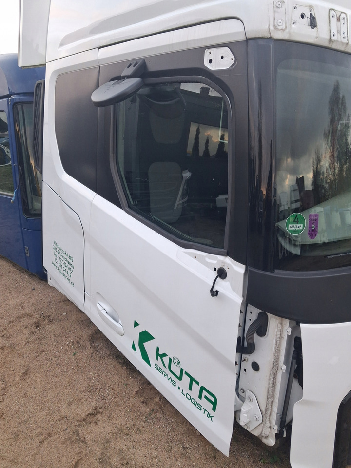 FORD DRZWI KOMPLETNE PRAWE FORD F-MAX 500 TRUCKS EURO 6 - Pintu dan bagian untuk Truk: gambar 2 FORD DRZWI KOMPLETNE PRAWE FORD F-MAX 500 TRUCKS EURO 6 - Pintu dan bagian untuk Truk: gambar 2