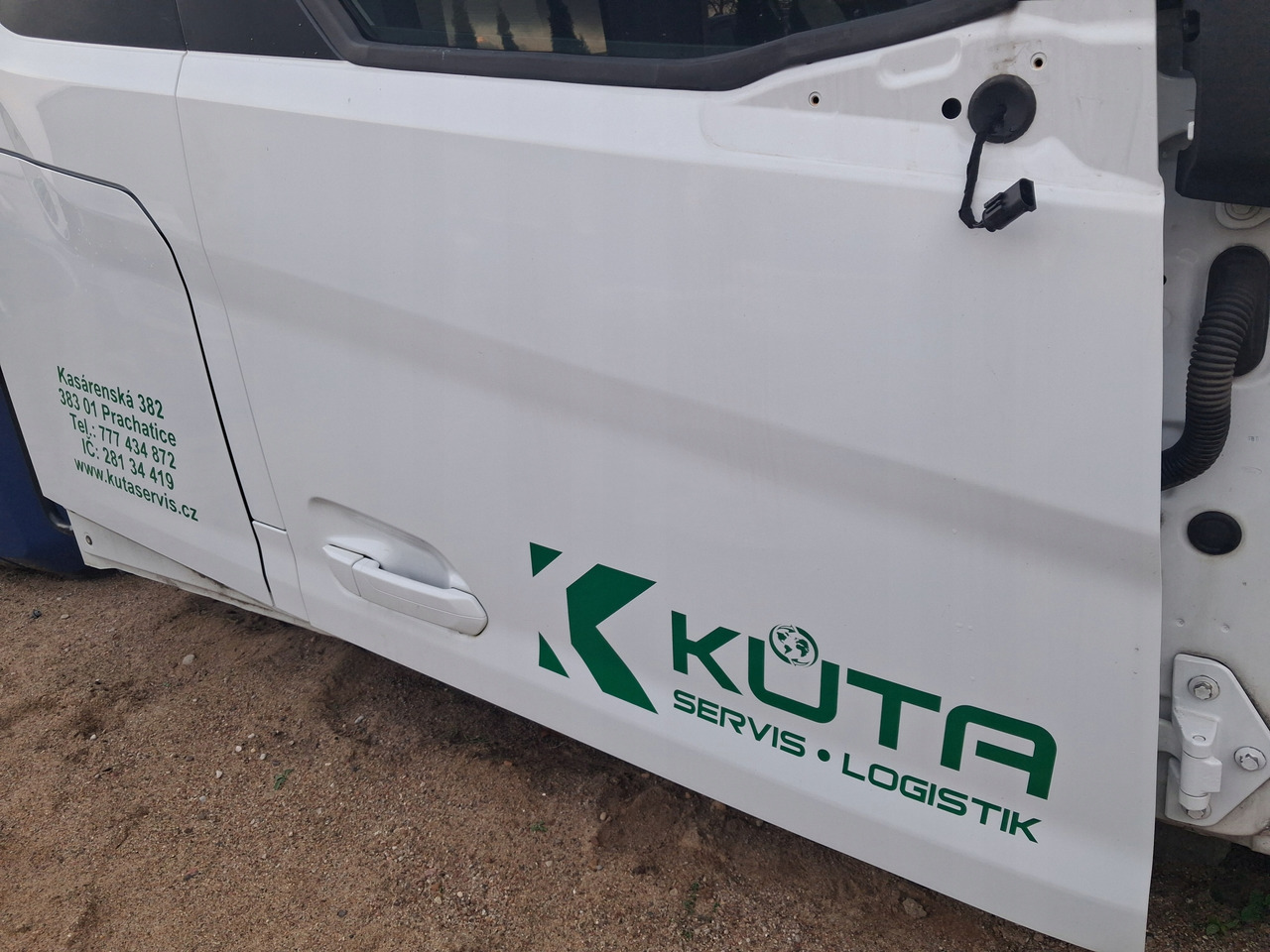 FORD DRZWI KOMPLETNE PRAWE FORD F-MAX 500 TRUCKS EURO 6 - Pintu dan bagian untuk Truk: gambar 3 FORD DRZWI KOMPLETNE PRAWE FORD F-MAX 500 TRUCKS EURO 6 - Pintu dan bagian untuk Truk: gambar 3