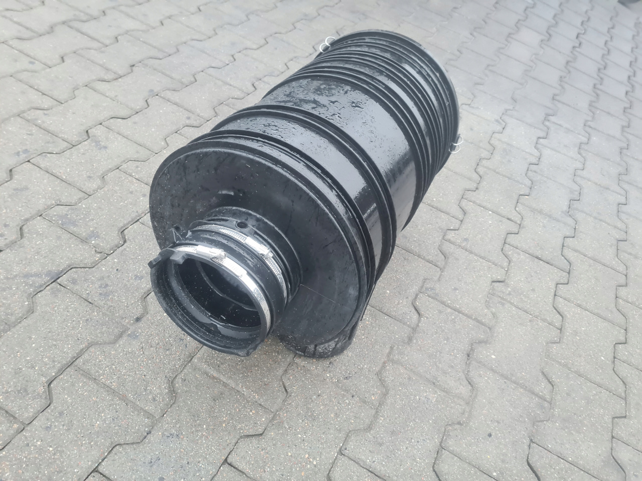 FORD OBUDOWA FILTRA POWIETRZA FORD F-MAX CARGO EURO 6 JC46 9600 AD - Filter udara untuk Truk: gambar 2 FORD OBUDOWA FILTRA POWIETRZA FORD F-MAX CARGO EURO 6 JC46 9600 AD - Filter udara untuk Truk: gambar 2