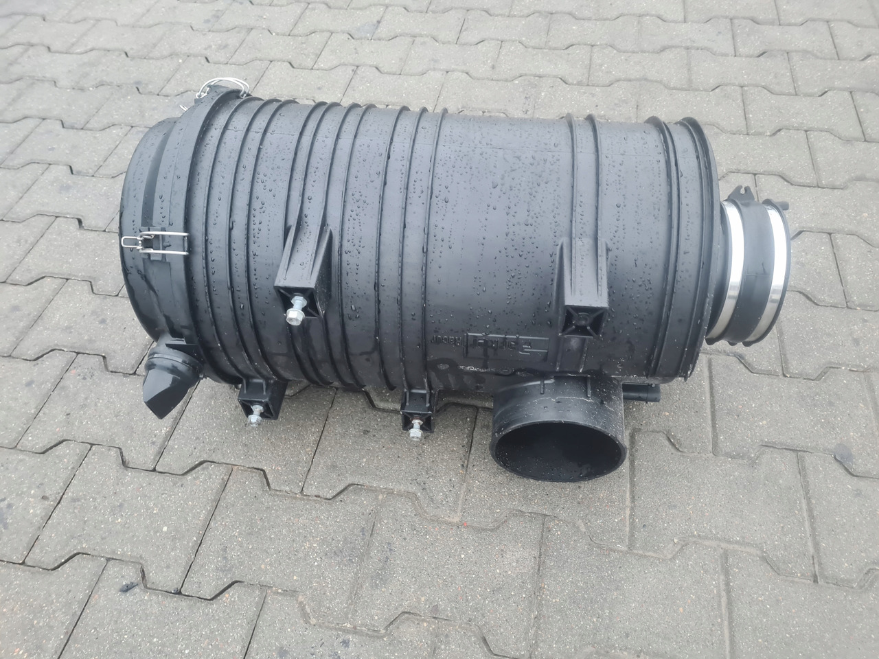 FORD OBUDOWA FILTRA POWIETRZA FORD F-MAX CARGO EURO 6 JC46 9600 AD - Filter udara untuk Truk: gambar 4 FORD OBUDOWA FILTRA POWIETRZA FORD F-MAX CARGO EURO 6 JC46 9600 AD - Filter udara untuk Truk: gambar 4