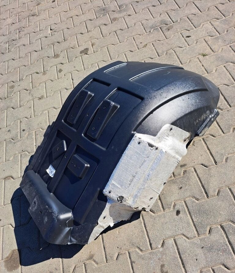 Ford F-MAX CARGO JC46 Ford F-MAX CARGO truck - Spatbor untuk Truk: gambar 1 Ford F-MAX CARGO JC46 Ford F-MAX CARGO truck - Spatbor untuk Truk: gambar 1