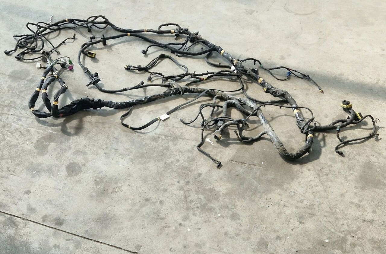 Ford WIĄZKA INSTALACJA RAMY F MAX 5 ROK 2021 Ford FORD F MAX 5 ROK 2021 - Kabel/ Kawat harness untuk Truk: gambar 4 Ford WIĄZKA INSTALACJA RAMY F MAX 5 ROK 2021 Ford FORD F MAX 5 ROK 2021 - Kabel/ Kawat harness untuk Truk: gambar 4