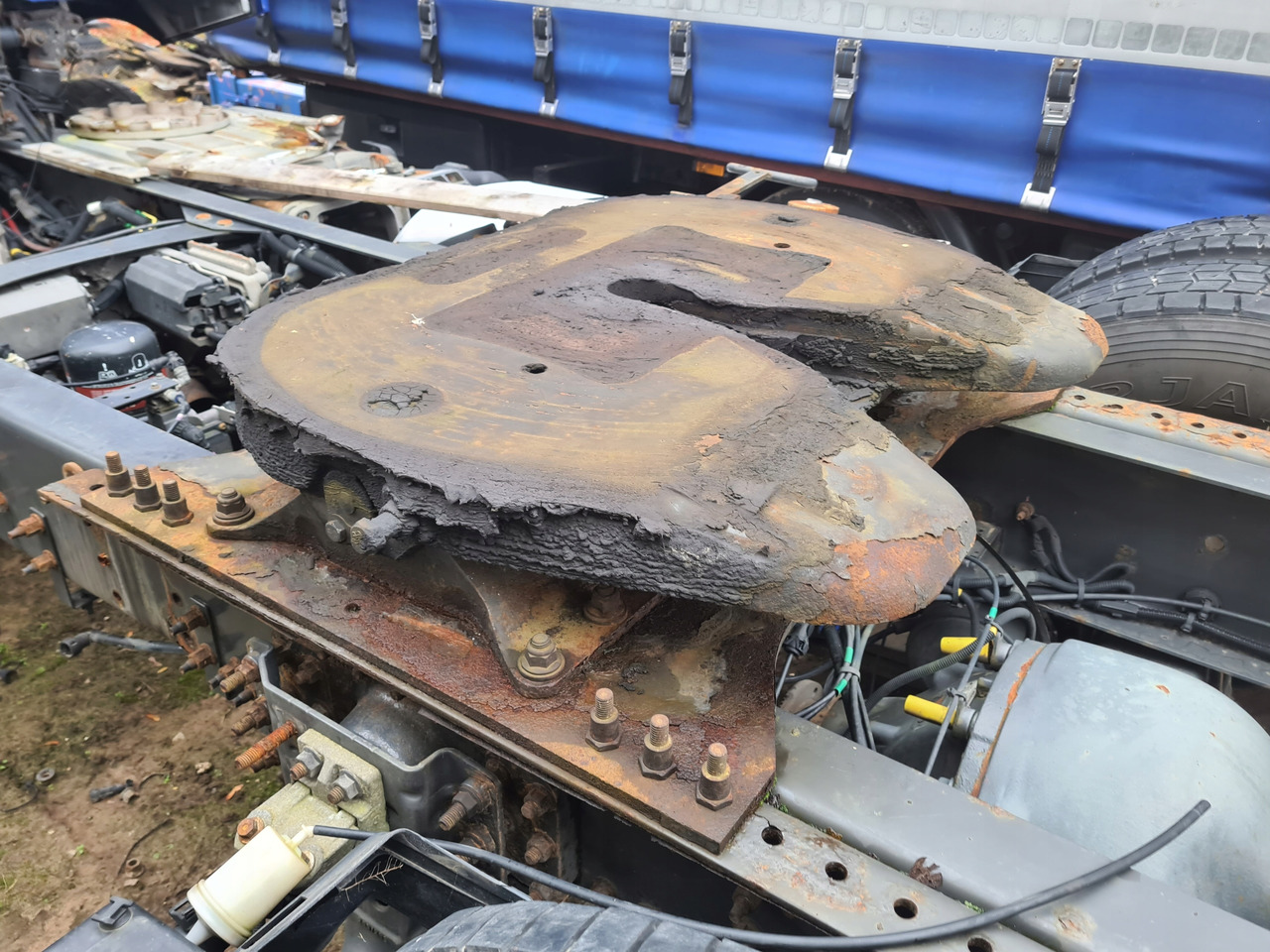 JOST - Kopling roda kelima untuk Truk: gambar 1 JOST - Kopling roda kelima untuk Truk: gambar 1