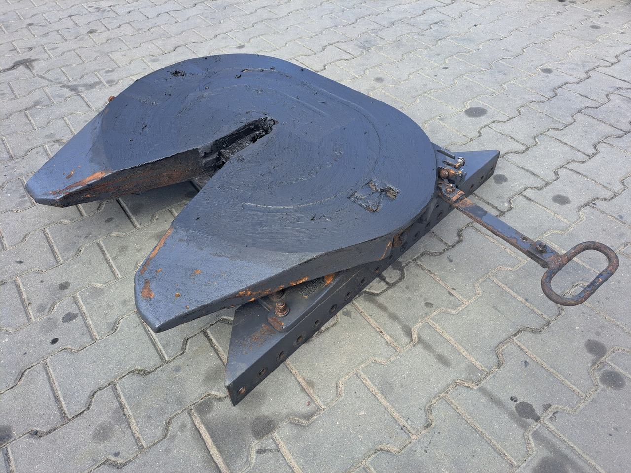 JOST SIODŁO JOST 140 MM WSPORNIK VOLVO FH FM - Kopling roda kelima untuk Truk: gambar 1 JOST SIODŁO JOST 140 MM WSPORNIK VOLVO FH FM - Kopling roda kelima untuk Truk: gambar 1