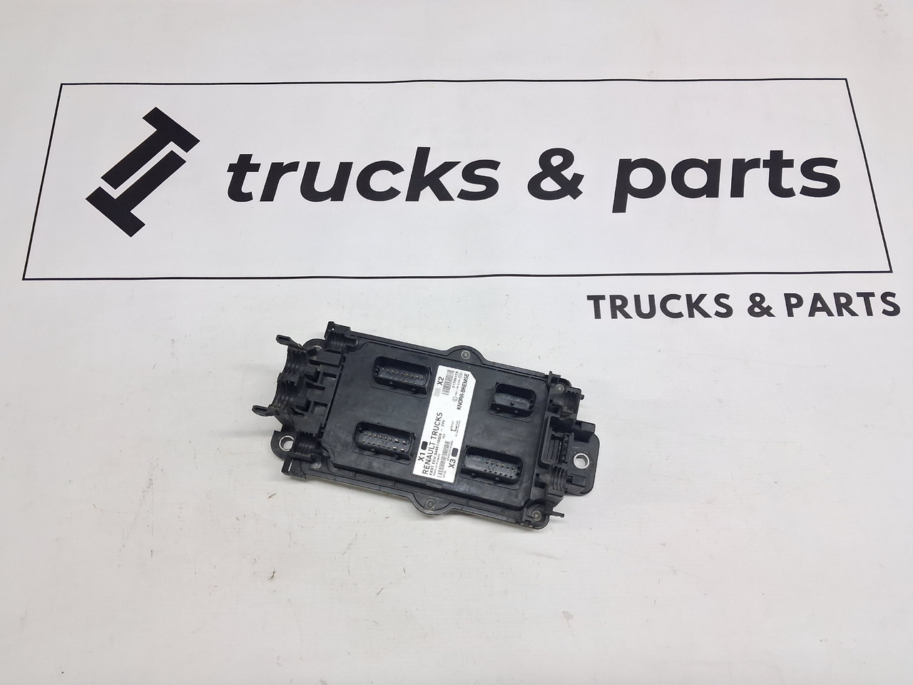 KNORR-BREMSE STEROWNIK MODUŁ EBS7 6x2 RENAULT GAMA T C K 21706129 - Sistem listrik untuk Truk: gambar 1 KNORR-BREMSE STEROWNIK MODUŁ EBS7 6x2 RENAULT GAMA T C K 21706129 - Sistem listrik untuk Truk: gambar 1