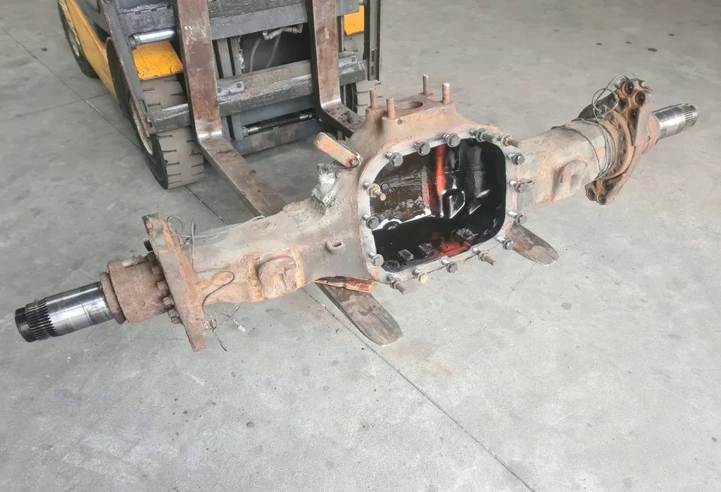 OBUDOWA MOSTU POCHWA NA ZWOLNICY VOLVO FH 4 FM 4 FH 5 FM 5 6x4 8x4 4x2 1048296 P03 - Roda gigi kemudi: gambar 1 OBUDOWA MOSTU POCHWA NA ZWOLNICY VOLVO FH 4 FM 4 FH 5 FM 5 6x4 8x4 4x2 1048296 P03 - Roda gigi kemudi: gambar 1