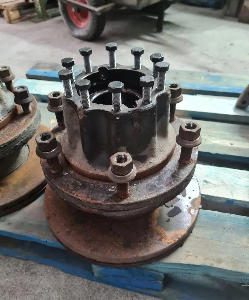 RENAULT PIASTA KOMPLETNA TYŁ 17.5 6 SZPILEK - Hub roda: gambar 1 RENAULT PIASTA KOMPLETNA TYŁ 17.5 6 SZPILEK - Hub roda: gambar 1