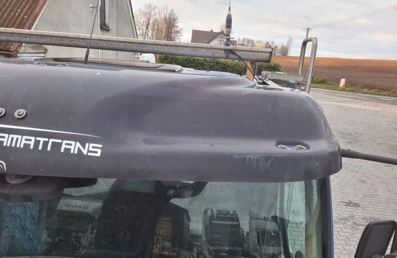 Renault BLENDA OSŁONA PRZECIWSŁONECZNA Renault PREMIUM KERAX LANDER DXI VOLVO FE - Bumper untuk Truk: gambar 2 Renault BLENDA OSŁONA PRZECIWSŁONECZNA Renault PREMIUM KERAX LANDER DXI VOLVO FE - Bumper untuk Truk: gambar 2