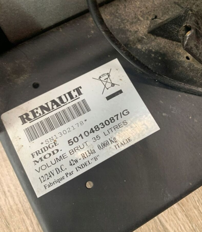 Renault LODÓWKA CHŁODZIARKA RENAULT MAGNUM DXI E-TECH 5010483087 - Kabin dan interior untuk Truk: gambar 2 Renault LODÓWKA CHŁODZIARKA RENAULT MAGNUM DXI E-TECH 5010483087 - Kabin dan interior untuk Truk: gambar 2
