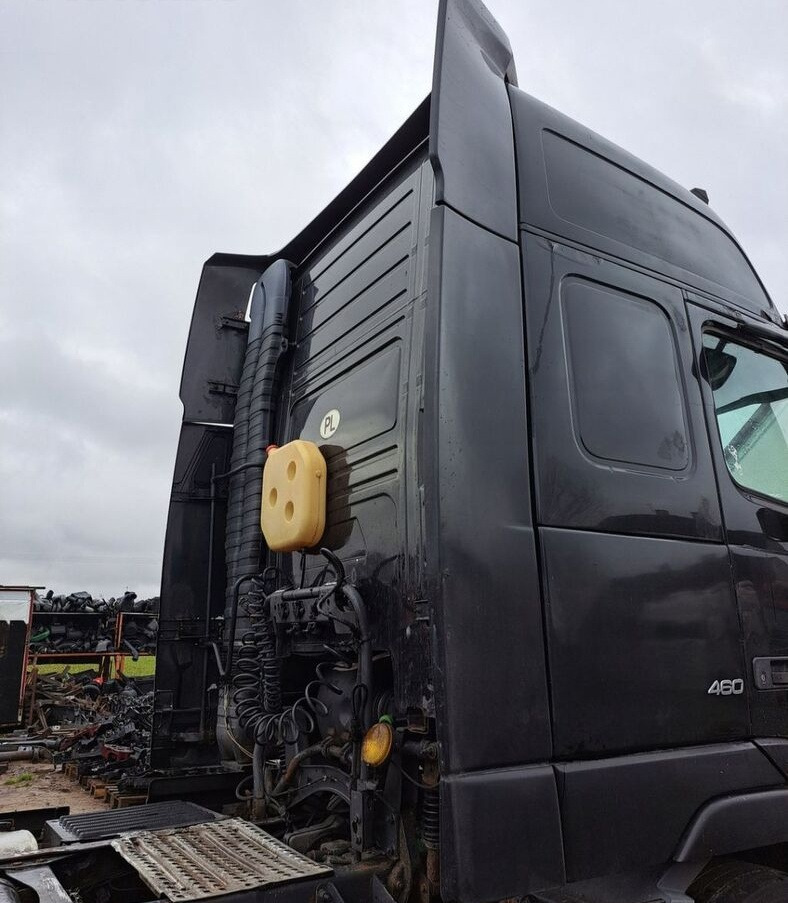 SPOILERY OWIEWKI KABINY KOMPLET VOLVO FH 12 13 XL - Aerodinamika/ Spoiler untuk Truk: gambar 1 SPOILERY OWIEWKI KABINY KOMPLET VOLVO FH 12 13 XL - Aerodinamika/ Spoiler untuk Truk: gambar 1