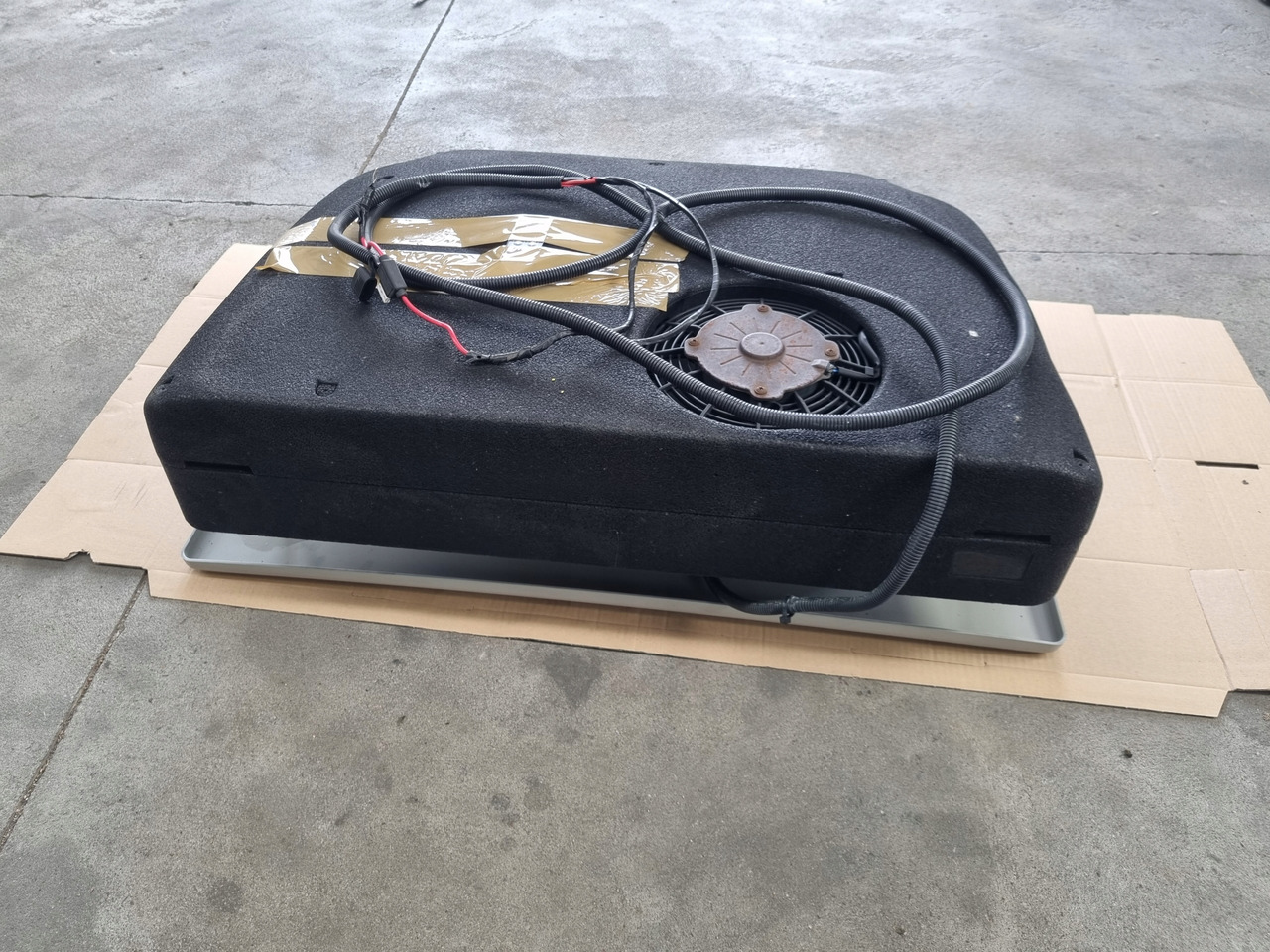 VIESA KLIMATYZACJA POSTOJOWA VIESA FORD F MAX 500 - Pemanasan/ Ventilasi untuk Truk: gambar 3 VIESA KLIMATYZACJA POSTOJOWA VIESA FORD F MAX 500 - Pemanasan/ Ventilasi untuk Truk: gambar 3