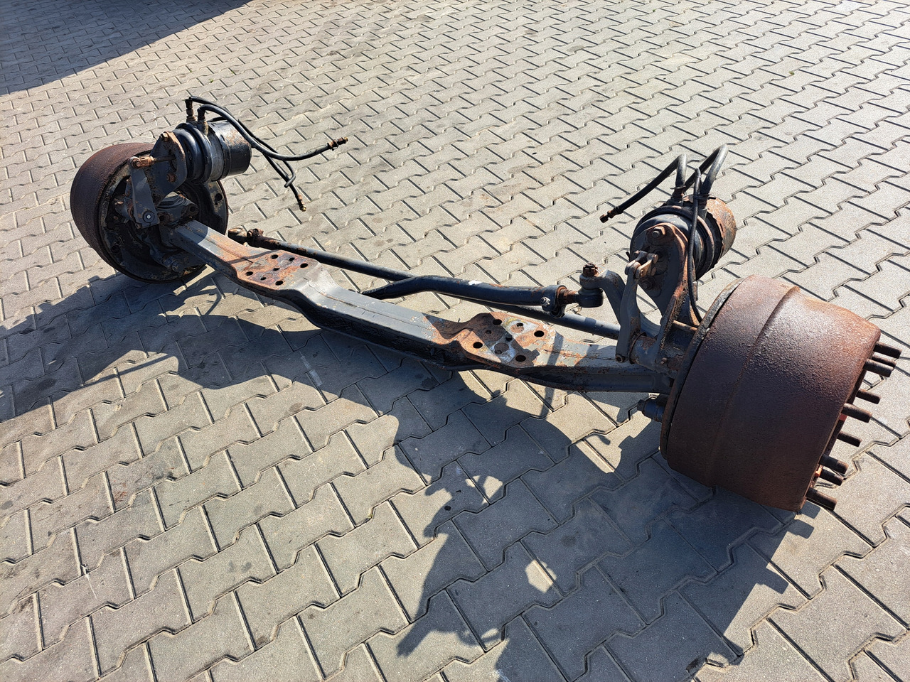 VOLVO BELKA OŚ PRZEDNIA ZWROTNICE BĘBNY PIASTY VOLVO FH FM 9 12 13 16 - As roda depan untuk Truk: gambar 5 VOLVO BELKA OŚ PRZEDNIA ZWROTNICE BĘBNY PIASTY VOLVO FH FM 9 12 13 16 - As roda depan untuk Truk: gambar 5