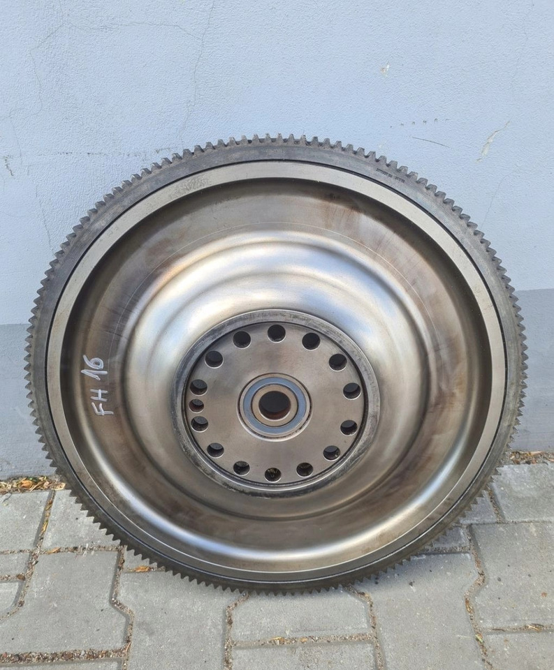 VOLVO FH 16 FM 16 EURO 5 AUTOMAT - Roda gila: gambar 3 VOLVO FH 16 FM 16 EURO 5 AUTOMAT - Roda gila: gambar 3